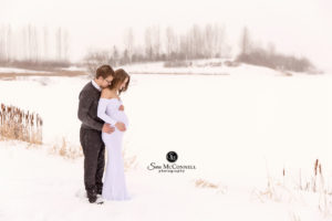 Photo from our maternity photoshoot outside in the snow