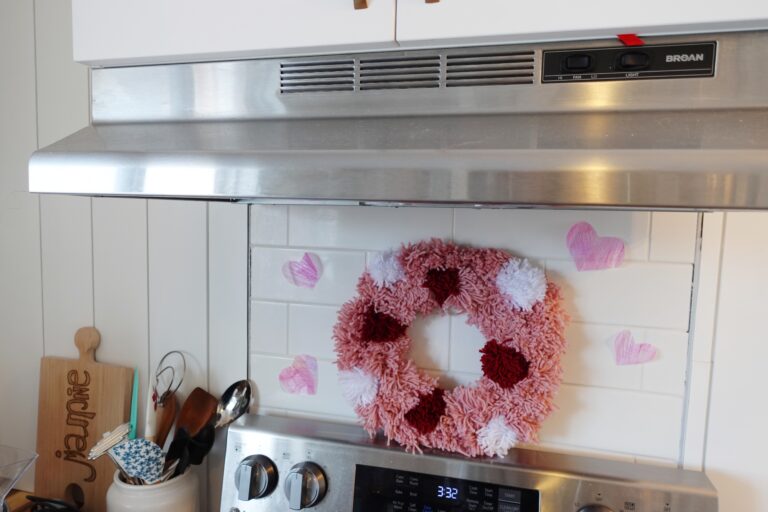 DIY Valentines Day Pom Pom Wreath